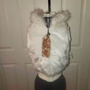 BB Dakota Reversible faux fur vest white M NWT